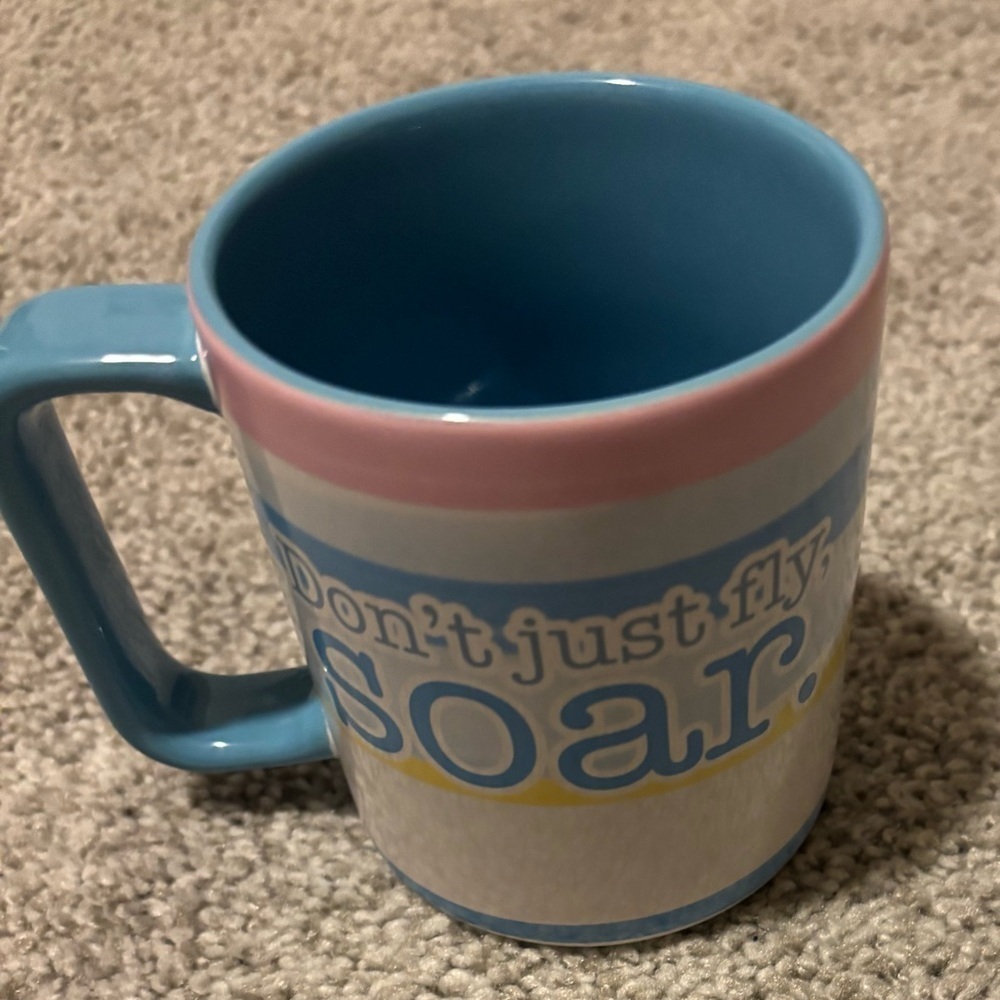 Disney Blue and White Mug Size Small 8 OZ, Dumbo - Picture 4 of 4